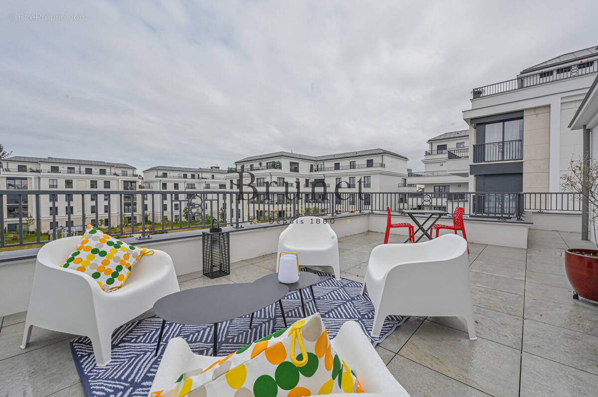 Appartement à SAINT-MAUR-DES-FOSSES