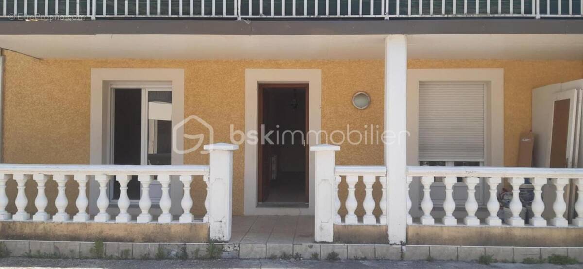 Appartement à LA TOUR-DU-PIN