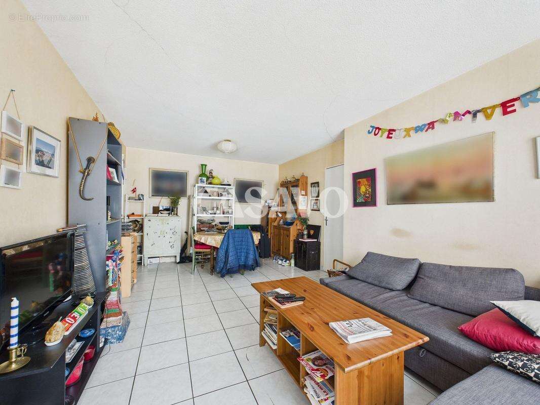 Appartement à LYON-9E