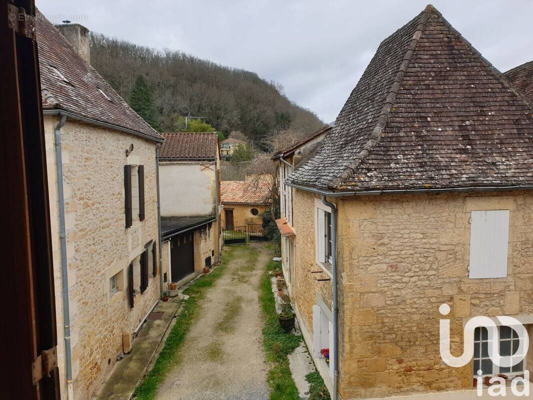 Photo 1 - Appartement à MAUZAC-ET-GRAND-CASTANG