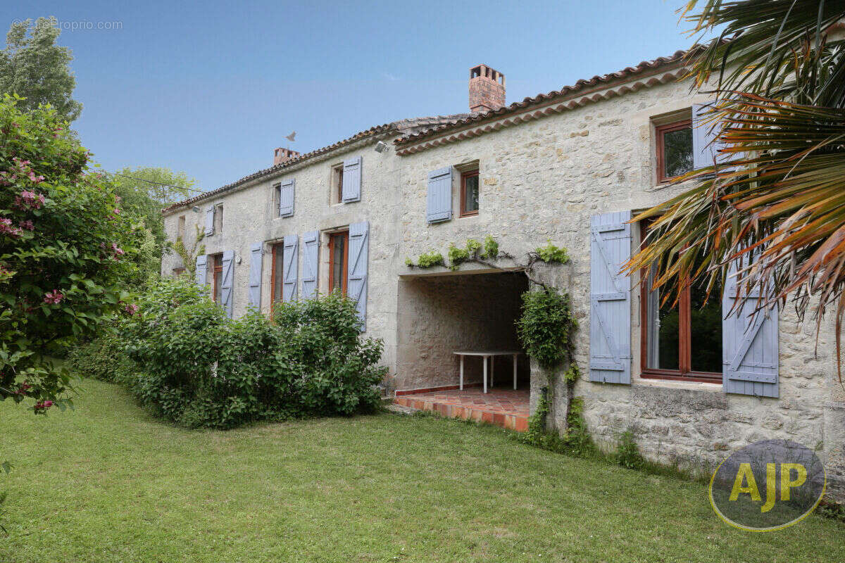 Maison à CIVRAC-EN-MEDOC