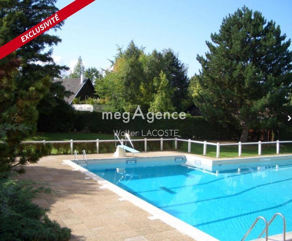 Appartement à CHAVENAY