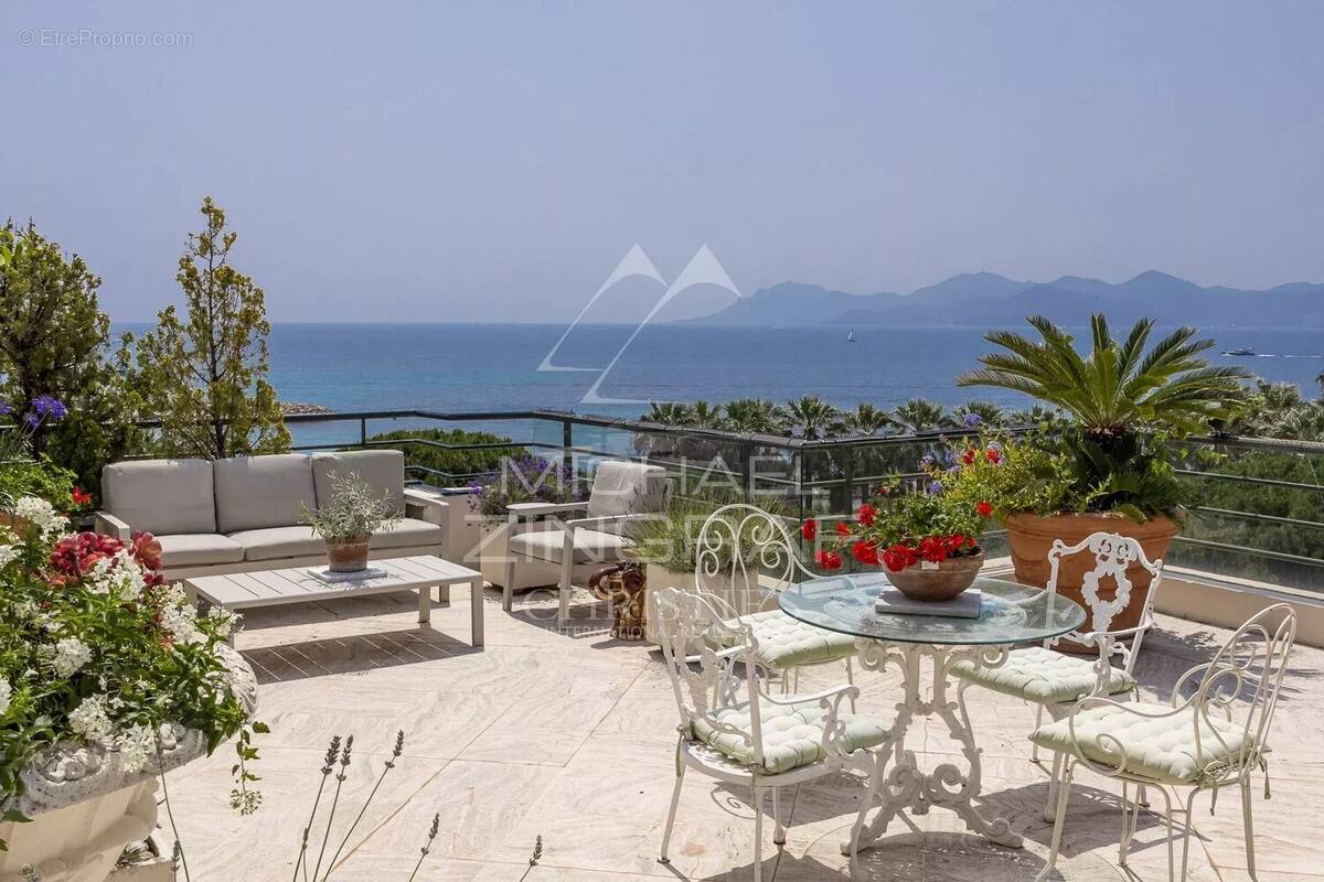 Maison à CANNES