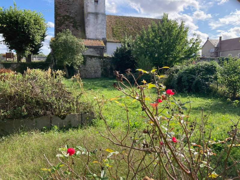 Maison à LIMERAY