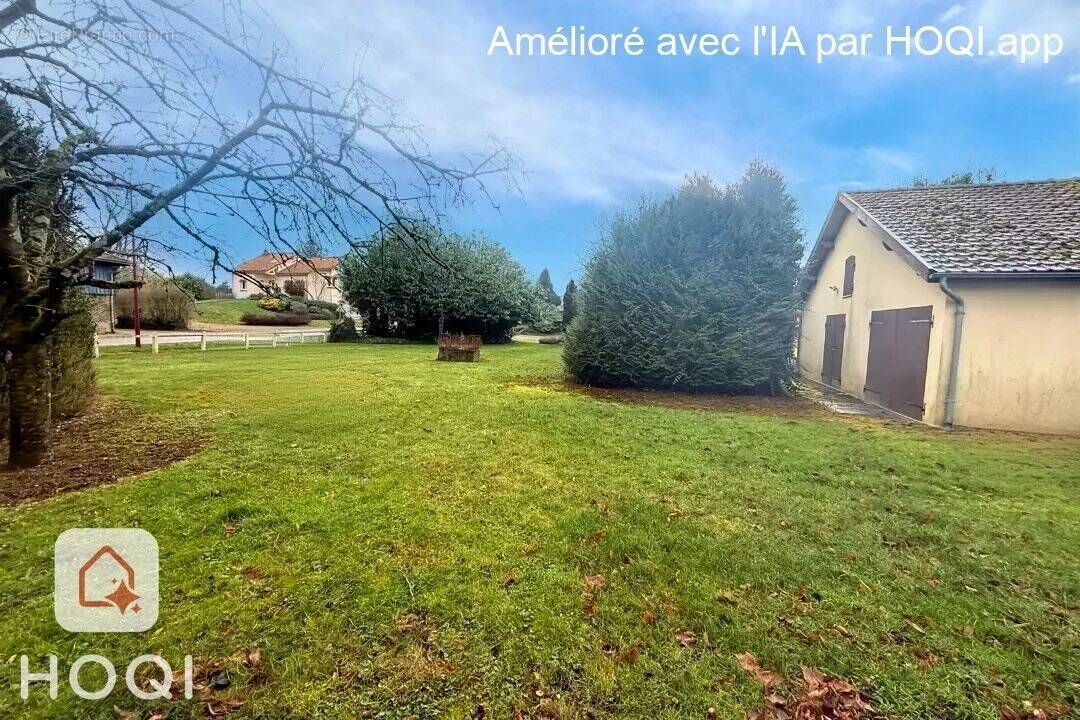 Terrain à SUIPPES