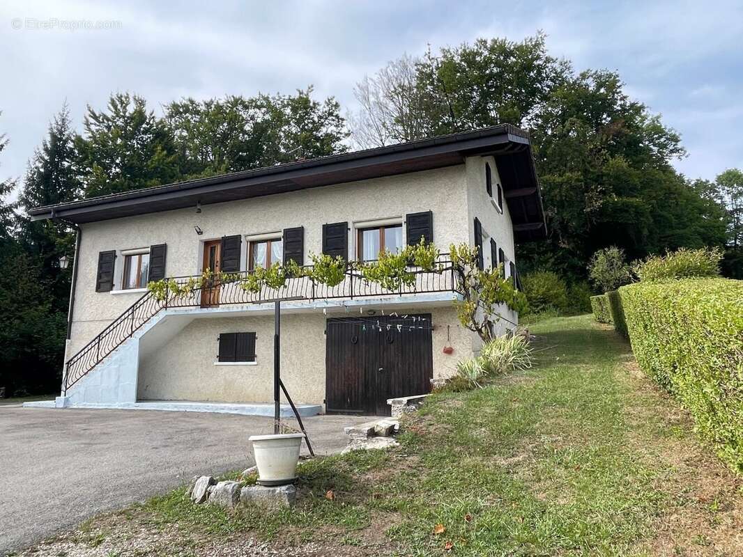 Maison à GROISY