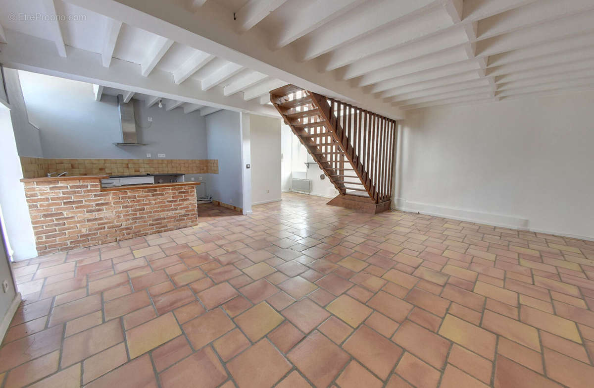 Appartement à SAINT-LEGER-EN-YVELINES