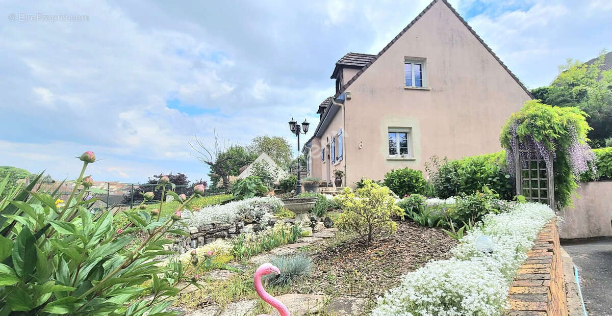 Maison à FONTENAY-EN-PARISIS