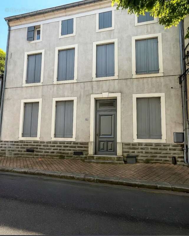 Maison à NERAC