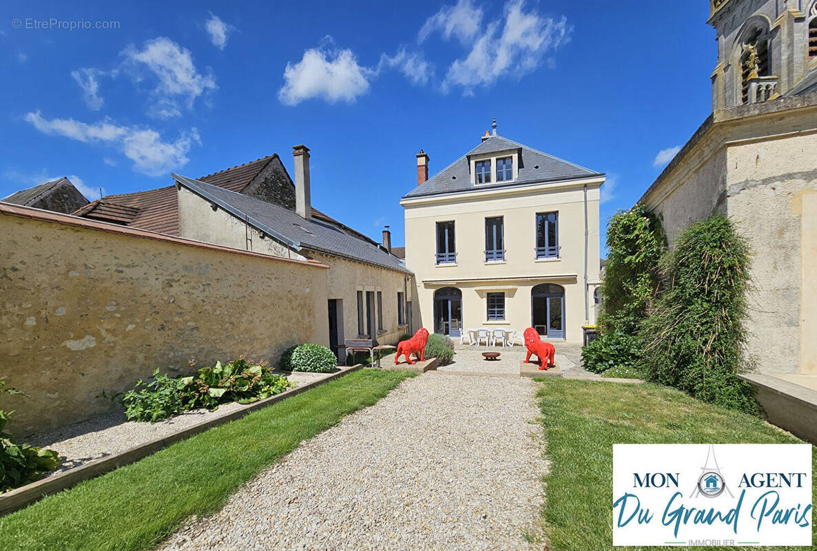 Maison à RAMBOUILLET
