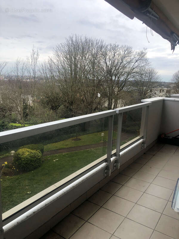 Appartement à NOGENT-SUR-MARNE
