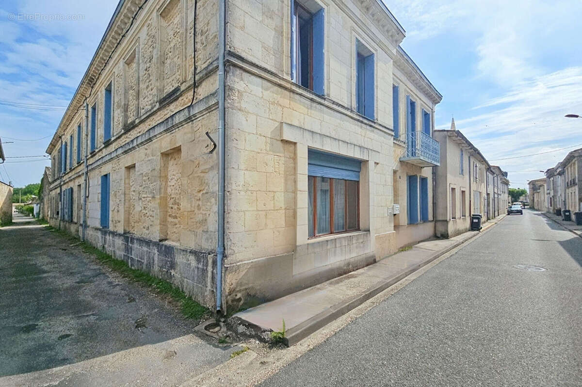 Maison à SAINT-LAURENT-MEDOC