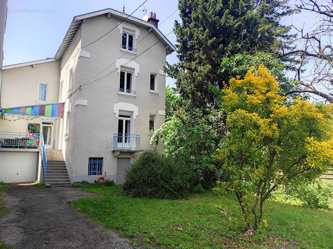 Maison à FONTAINE