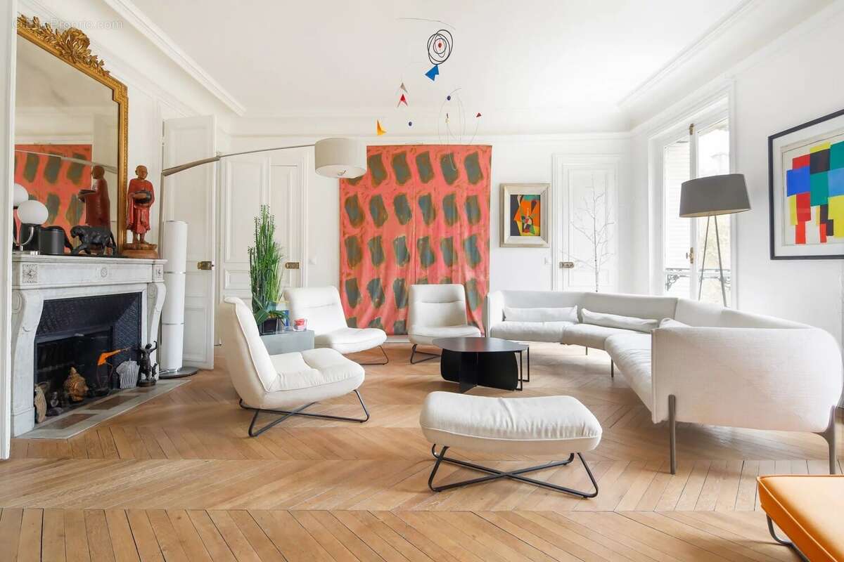 Appartement à PARIS-6E