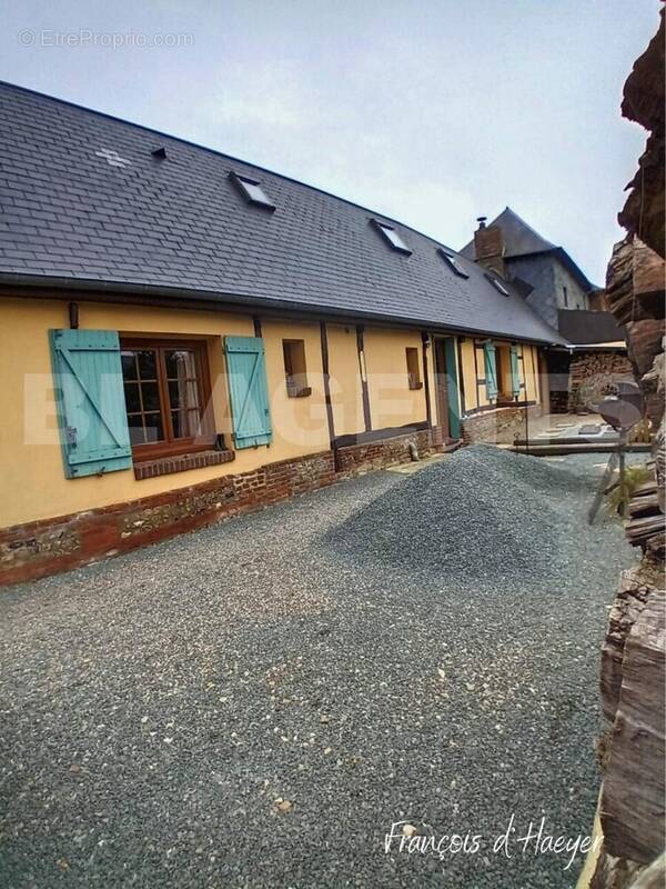 Brunet  (1000 x 774 px) (252 x 252 px) (180 x 180 px)_20250305_085830_0000 - Maison à NEUFCHATEL-EN-BRAY