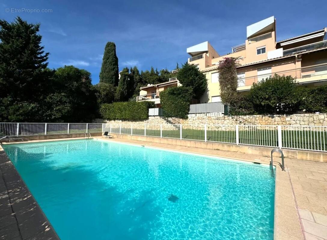 Appartement à VILLEFRANCHE-SUR-MER