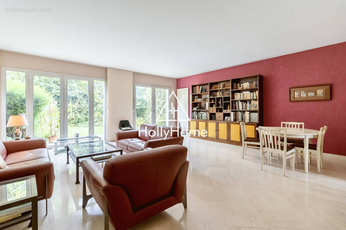 Photo 1 - Maison à VELIZY-VILLACOUBLAY