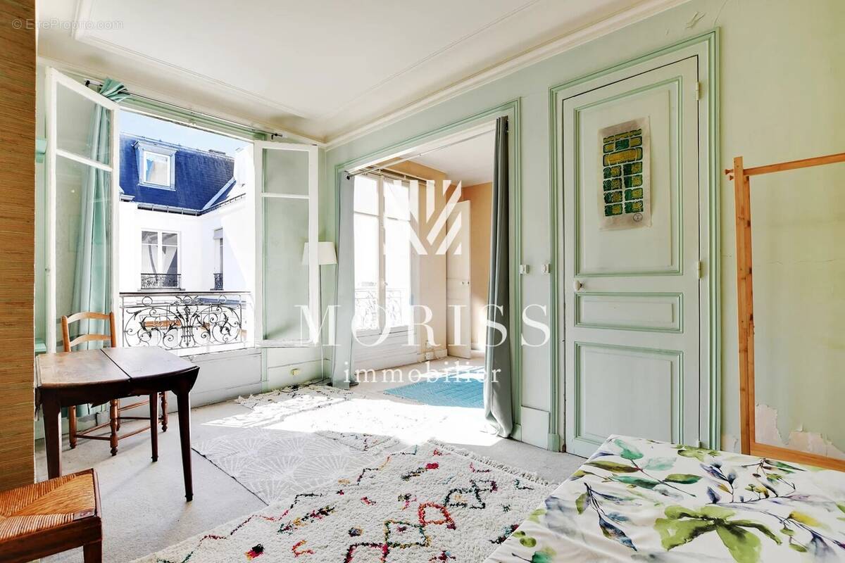 Appartement à PARIS-6E