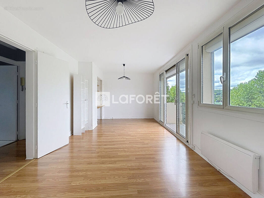 Appartement à LE PECQ