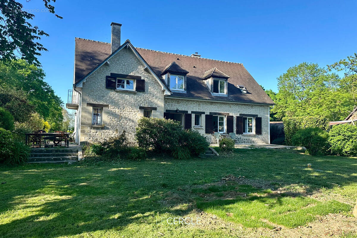 Maison à SENLIS