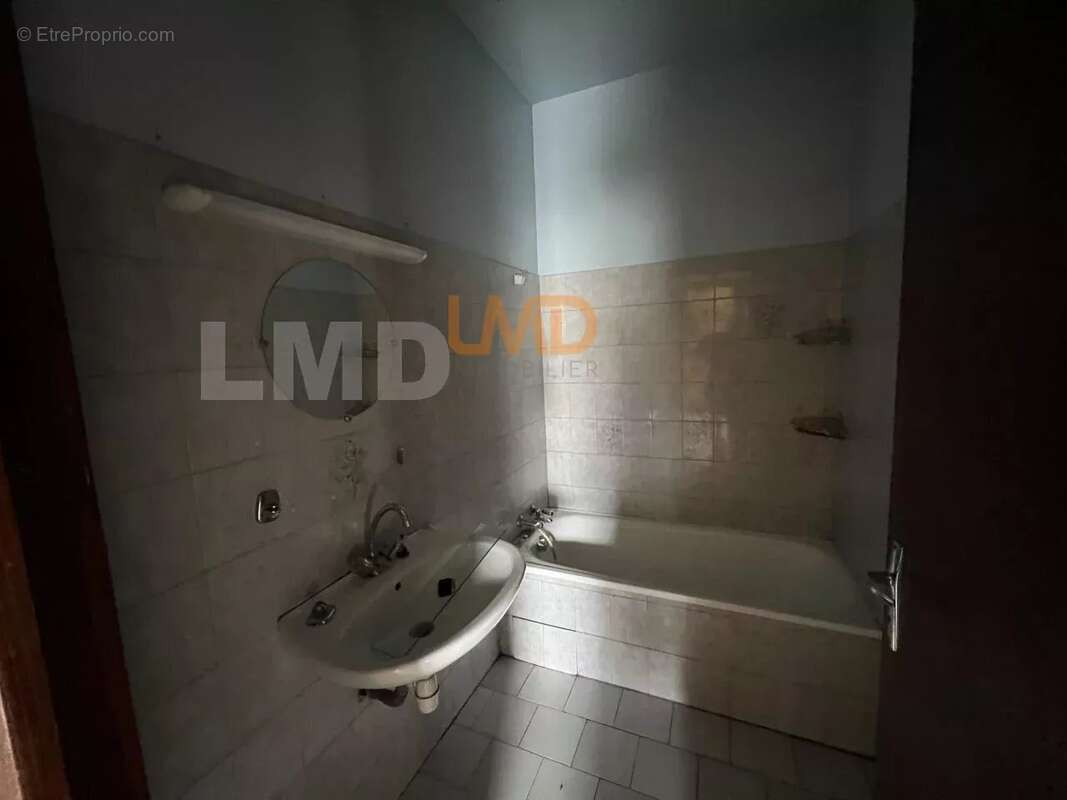 Appartement à AUBIN