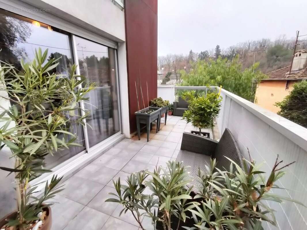 Appartement à VENCE