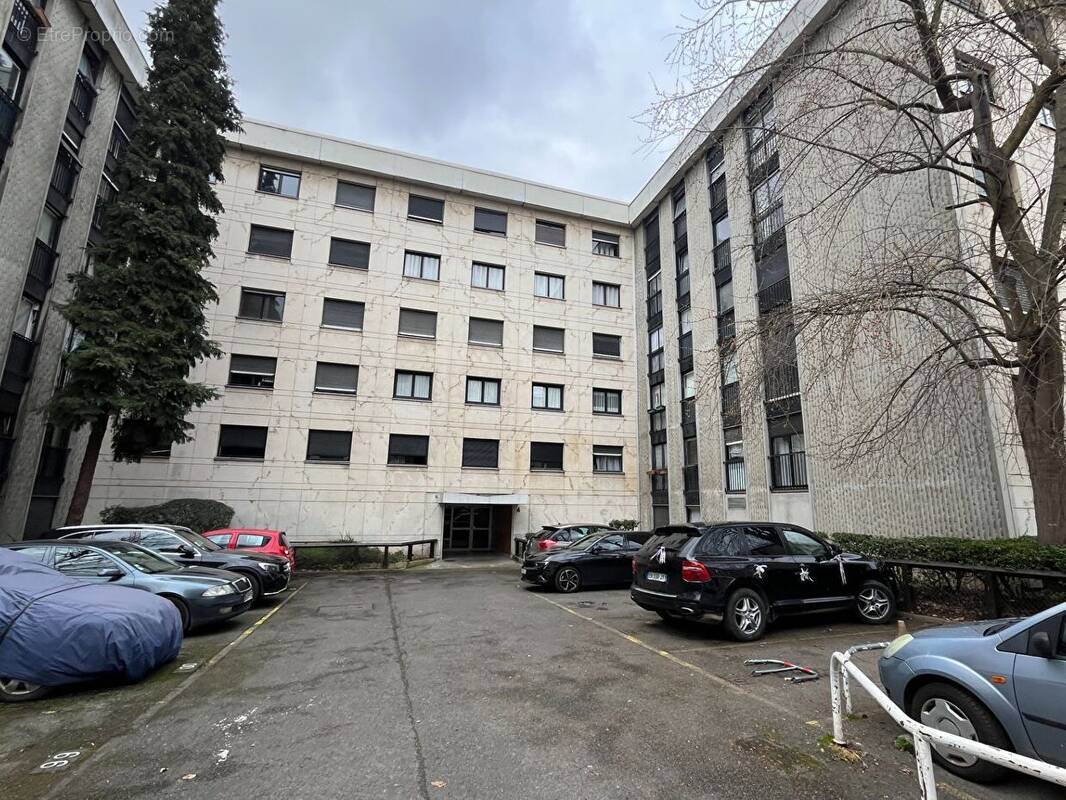 Appartement à GRIGNY