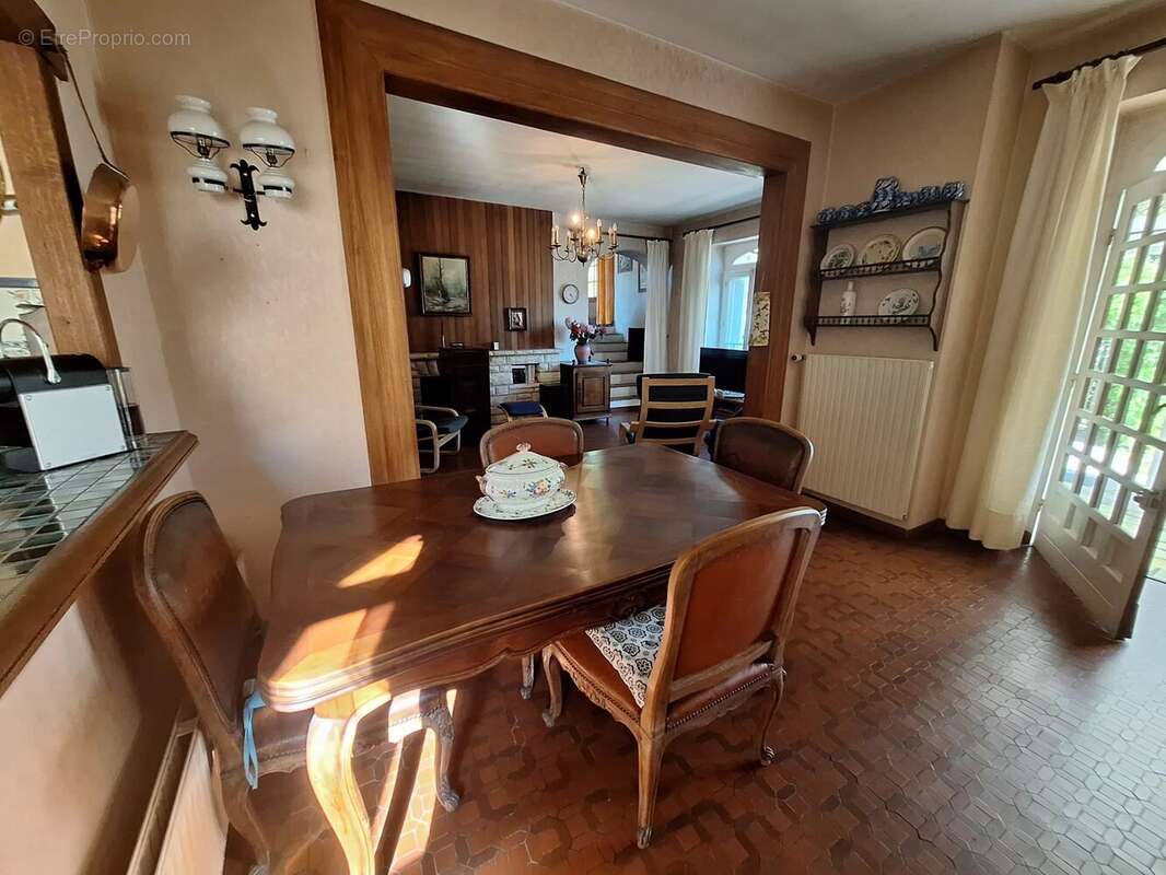 Maison à CHARROUX