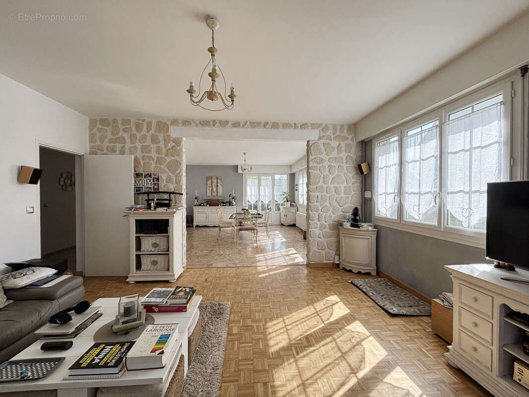 Maison à L&#039;ISLE-ADAM