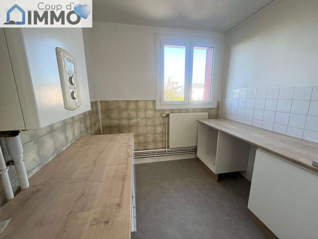 Appartement à LA CHAPELLE-SAINT-LUC