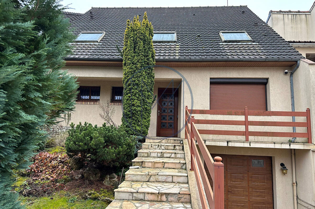 Maison à VELIZY-VILLACOUBLAY