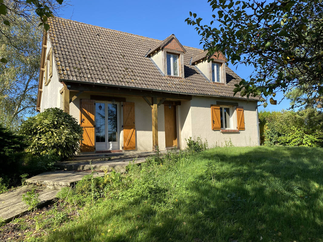 Maison à COURTENAY