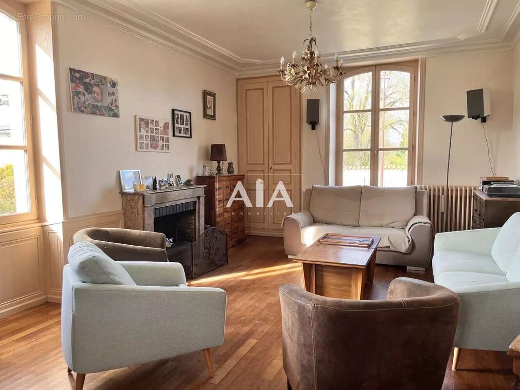Maison à MAINE-DE-BOIXE