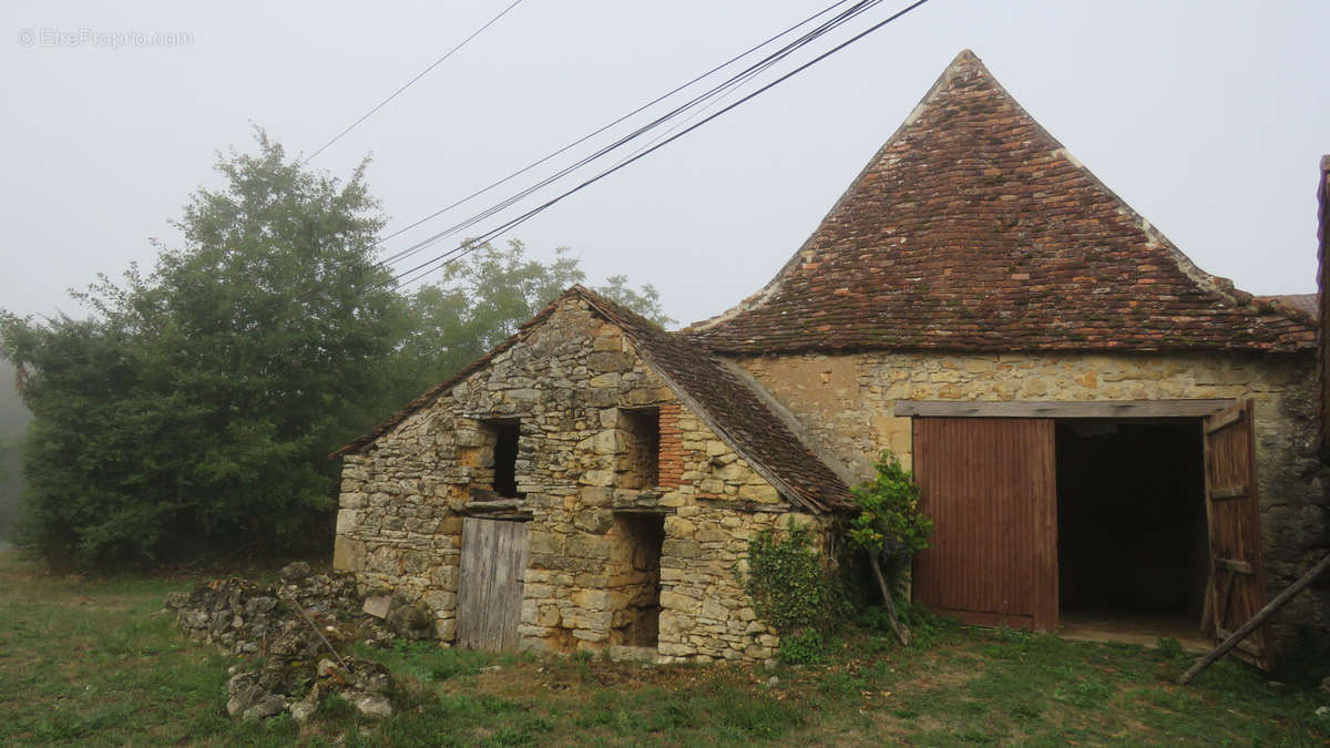 Autre à CHERVEIX-CUBAS