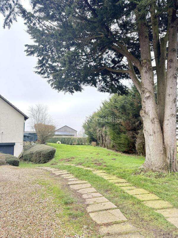 Maison à ABONDANT