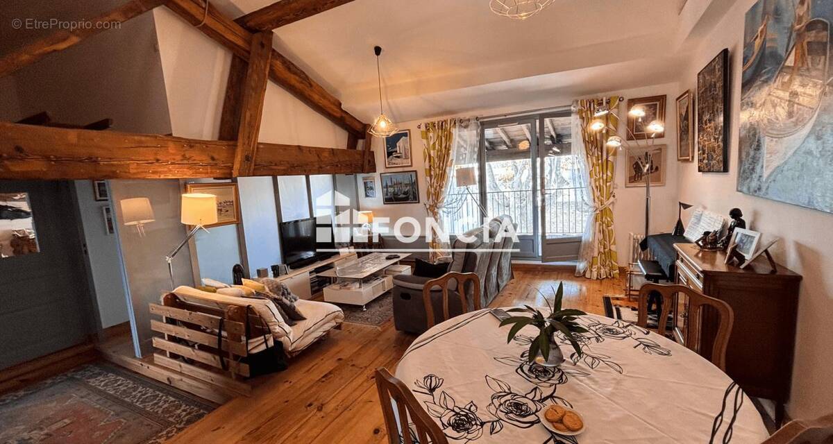 Appartement à CARCASSONNE