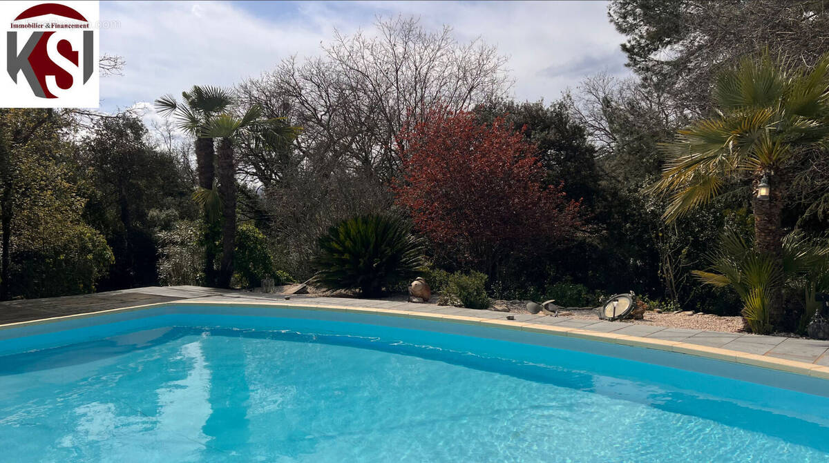 Maison à SEILLONS-SOURCE-D&#039;ARGENS