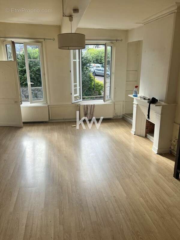 Appartement à EU