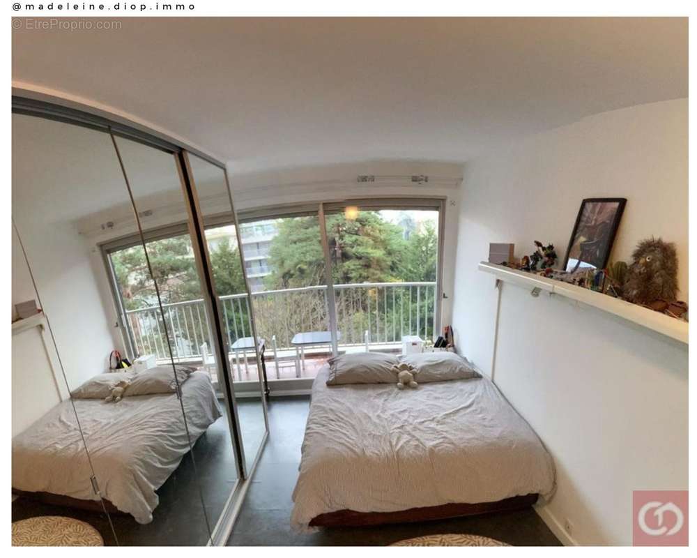 chambre 1 - Appartement à NOGENT-SUR-MARNE
