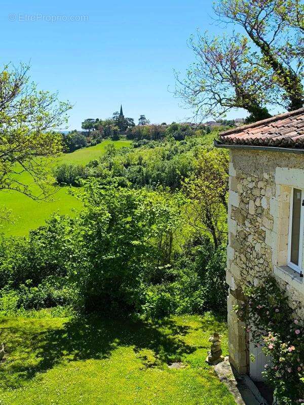 Maison à JEGUN