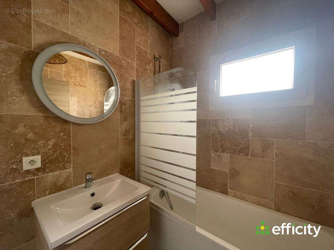 Appartement à EPERNON