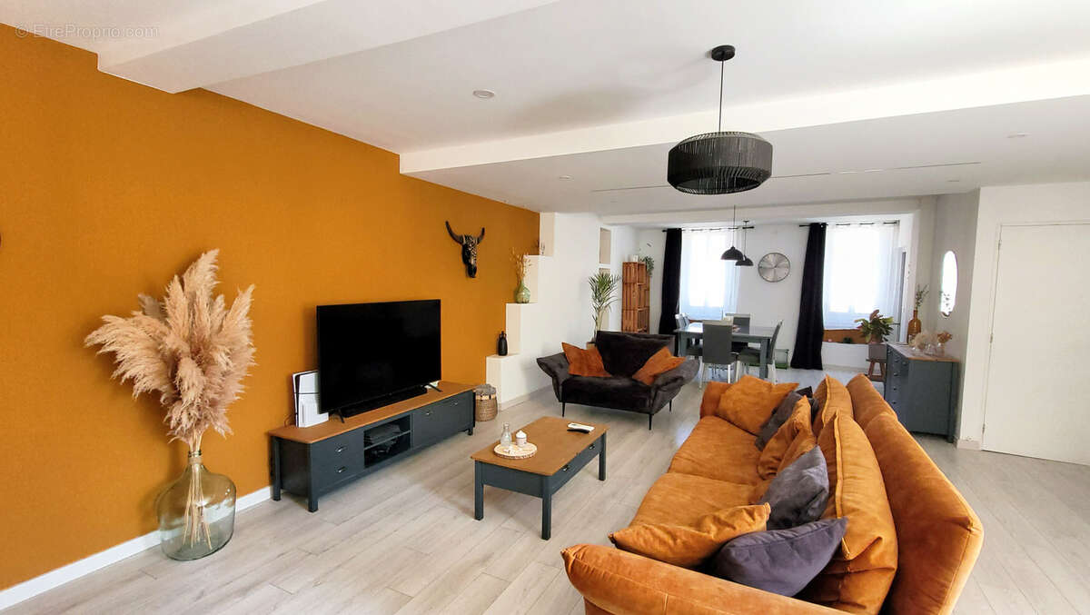 Maison à MILLAS