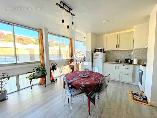 Appartement à HYERES