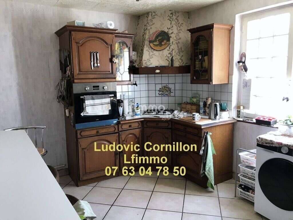 Maison à CHATEAU-CHERVIX