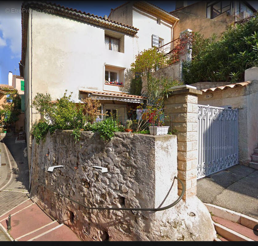 Maison à GEMENOS