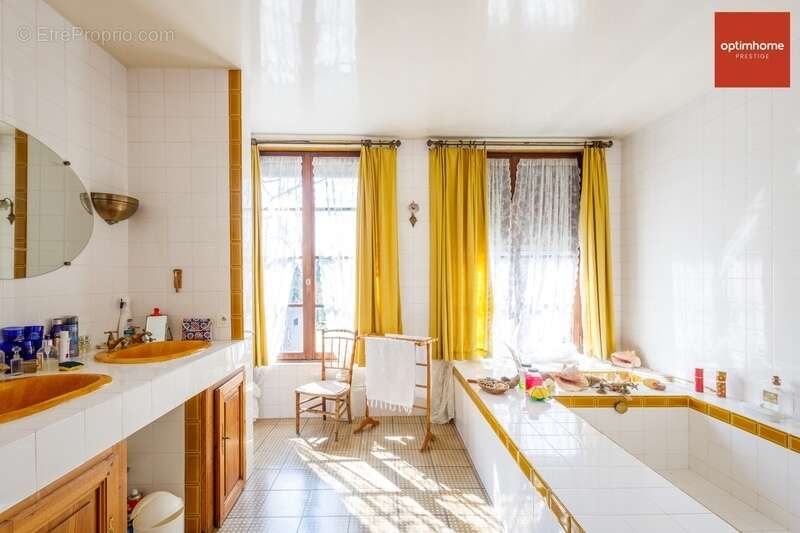 Maison à LIEUREY