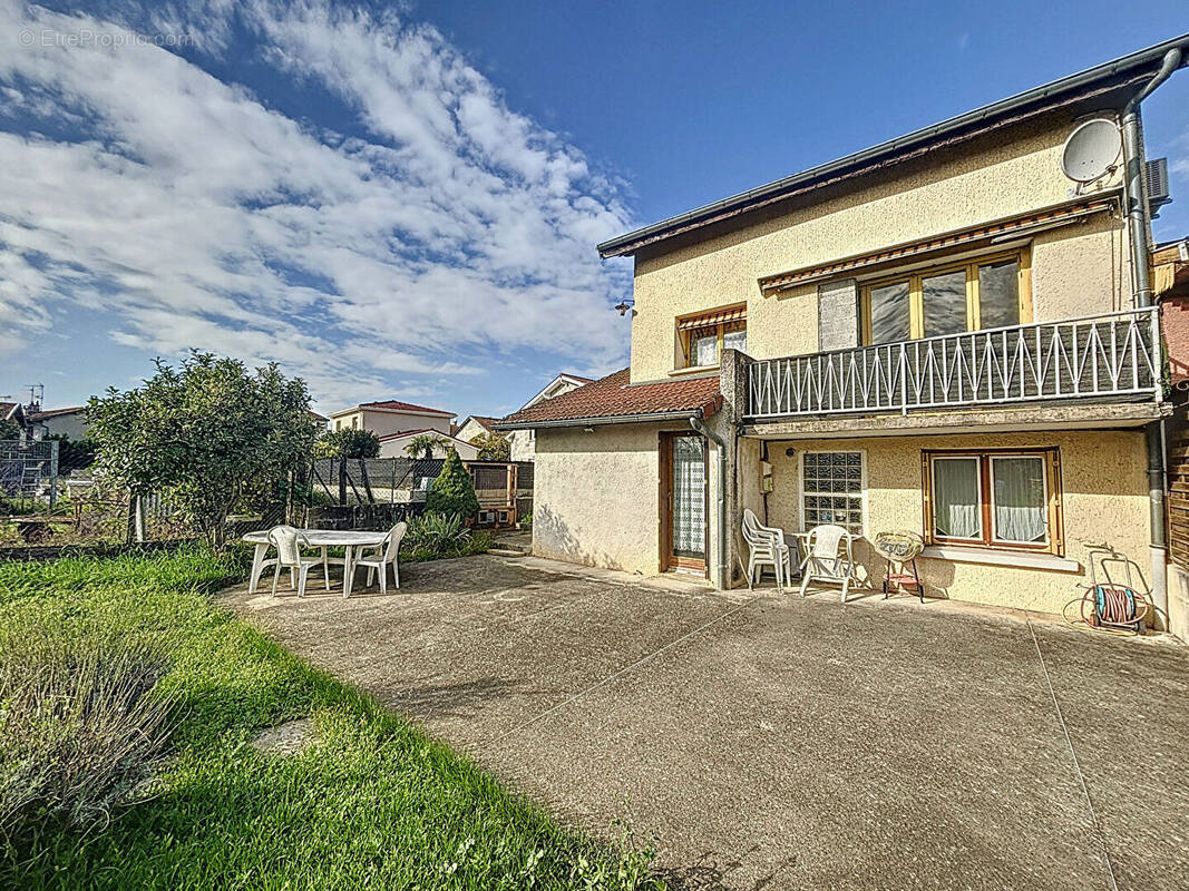 Maison à MEXIMIEUX