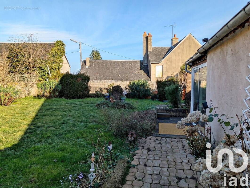 Photo 1 - Maison à CHATEAUMEILLANT