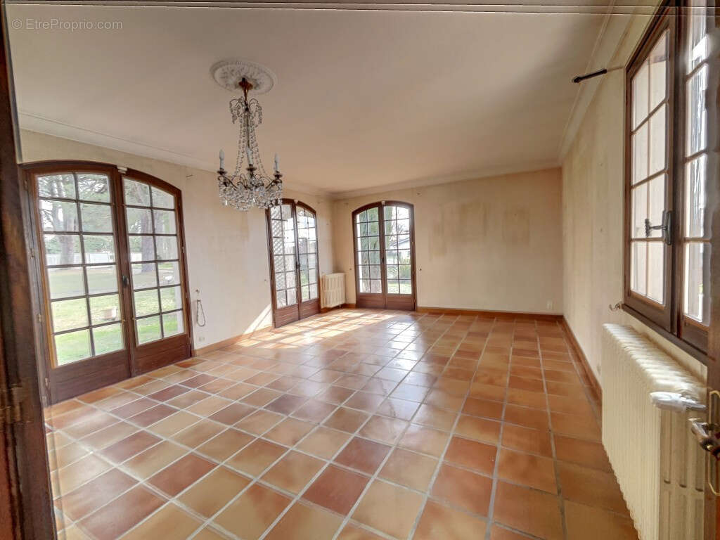 Maison à MONTRABE