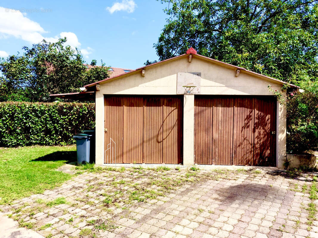 Maison à COMMUNAY